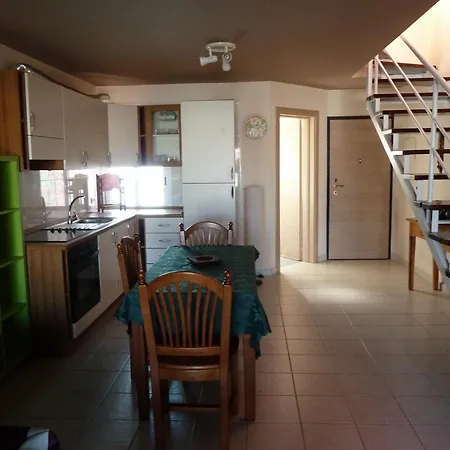 Casa Natalia Apartment *