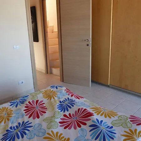 Apartment Casa Natalia Armenime