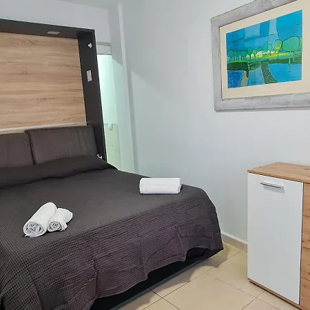 Casa Natalia Apartment *